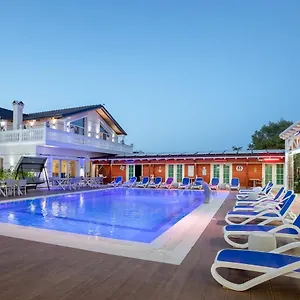 https://villa-bianca-agriturismo-spa.hotels-in-tirana.com