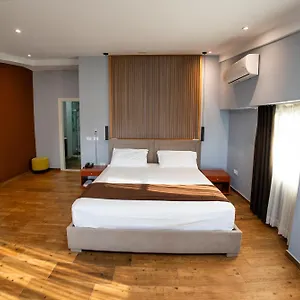 https://olivar-hotel-tirana.hotels-in-tirana.com